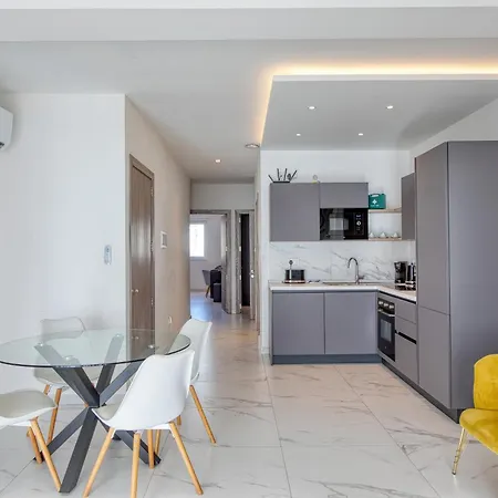 2br Sea View With Terrace Across Road Ac St Julians Malta *