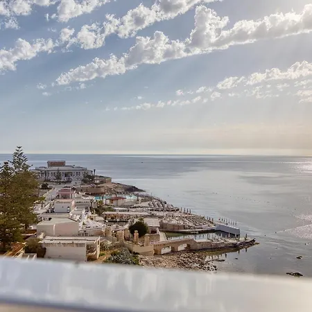 2br Sea View With Terrace Across Road Ac St Julians Malta *